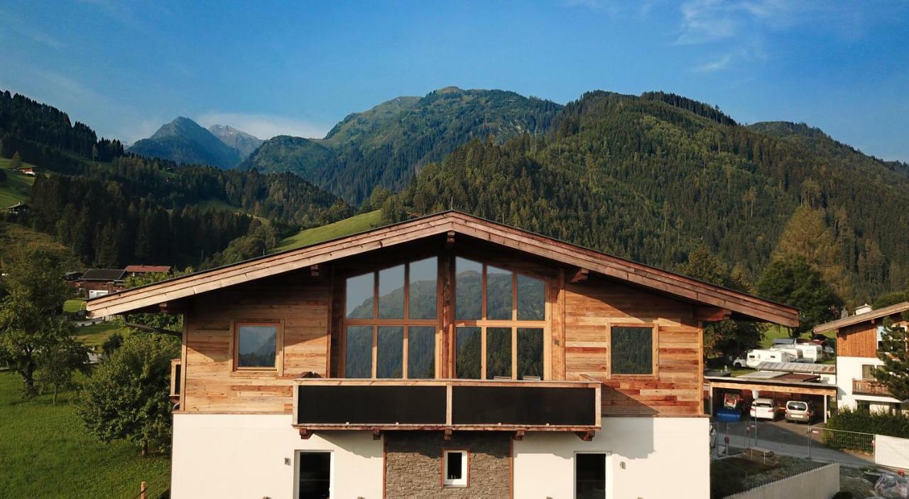 Alpin Penthouse Hollersbach Apartment Hollersbach im Pinzgau Luaran gambar
